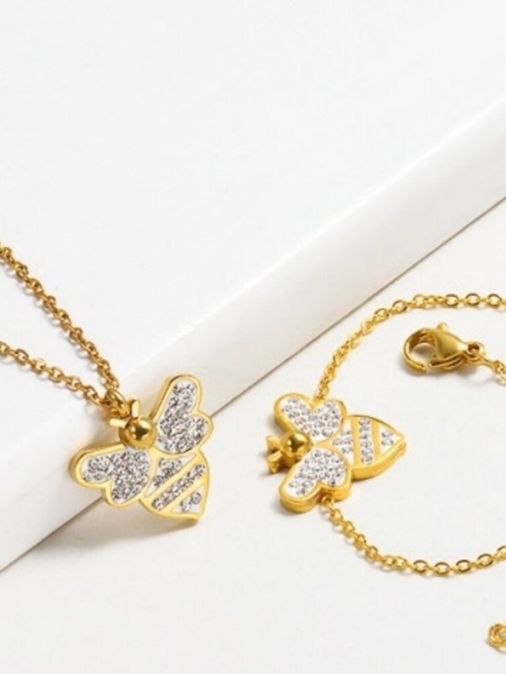 Honey Bee Necklace & Bracelet Set with Sparkling Zirconia Trendy